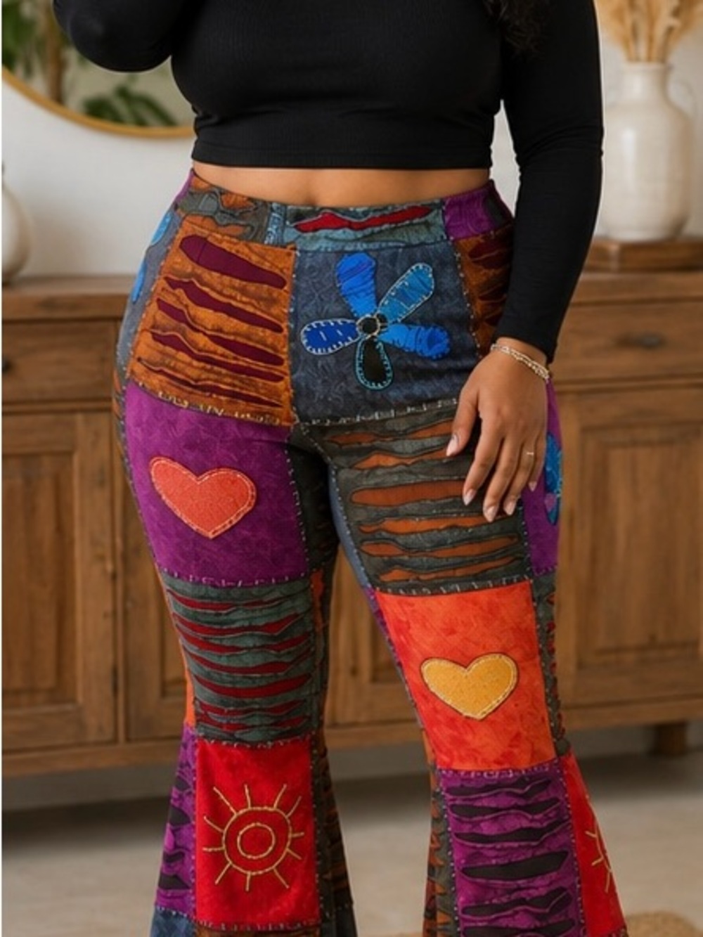 Colorblock Patchwork Flare Pants with Heart & Floral Appliqué - Black - Picture 2 of 8
